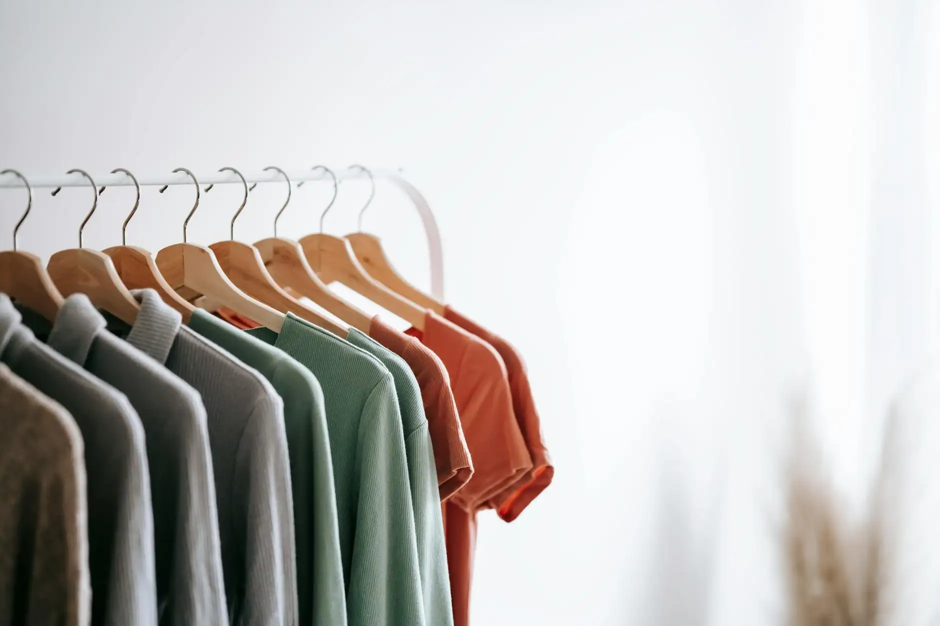 How to Organize Your Closet for Maximum Space and Efficiency